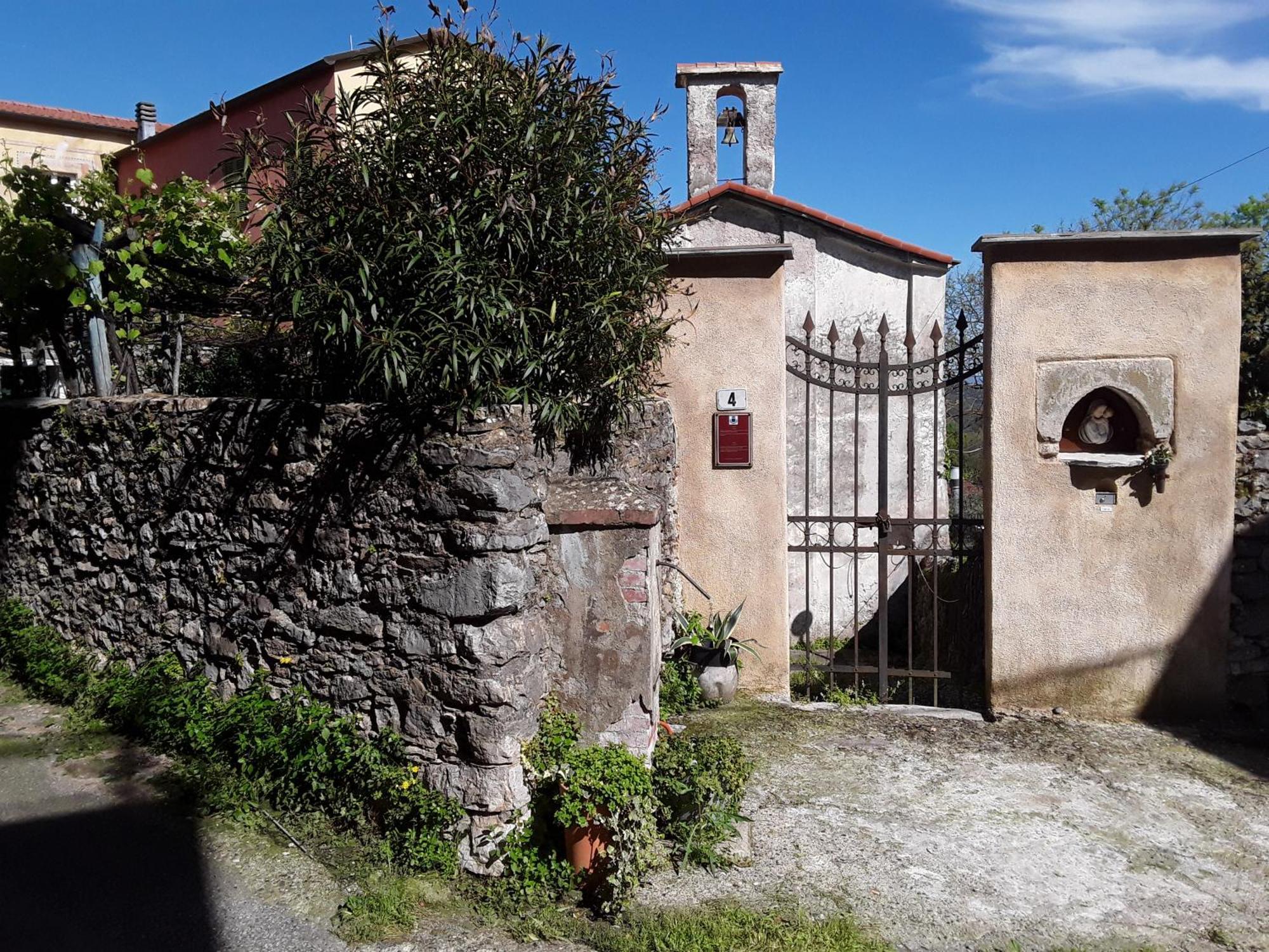 Hotel Paese Corvara Beverino Exteriér fotografie