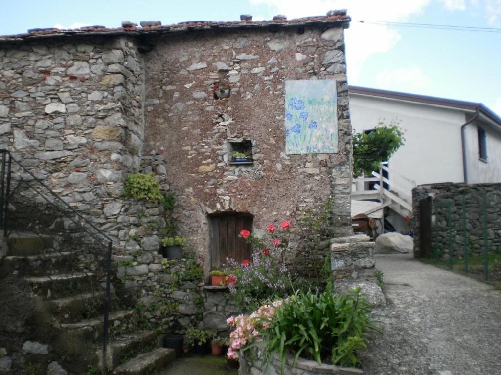 Hotel Paese Corvara Beverino Pokoj fotografie